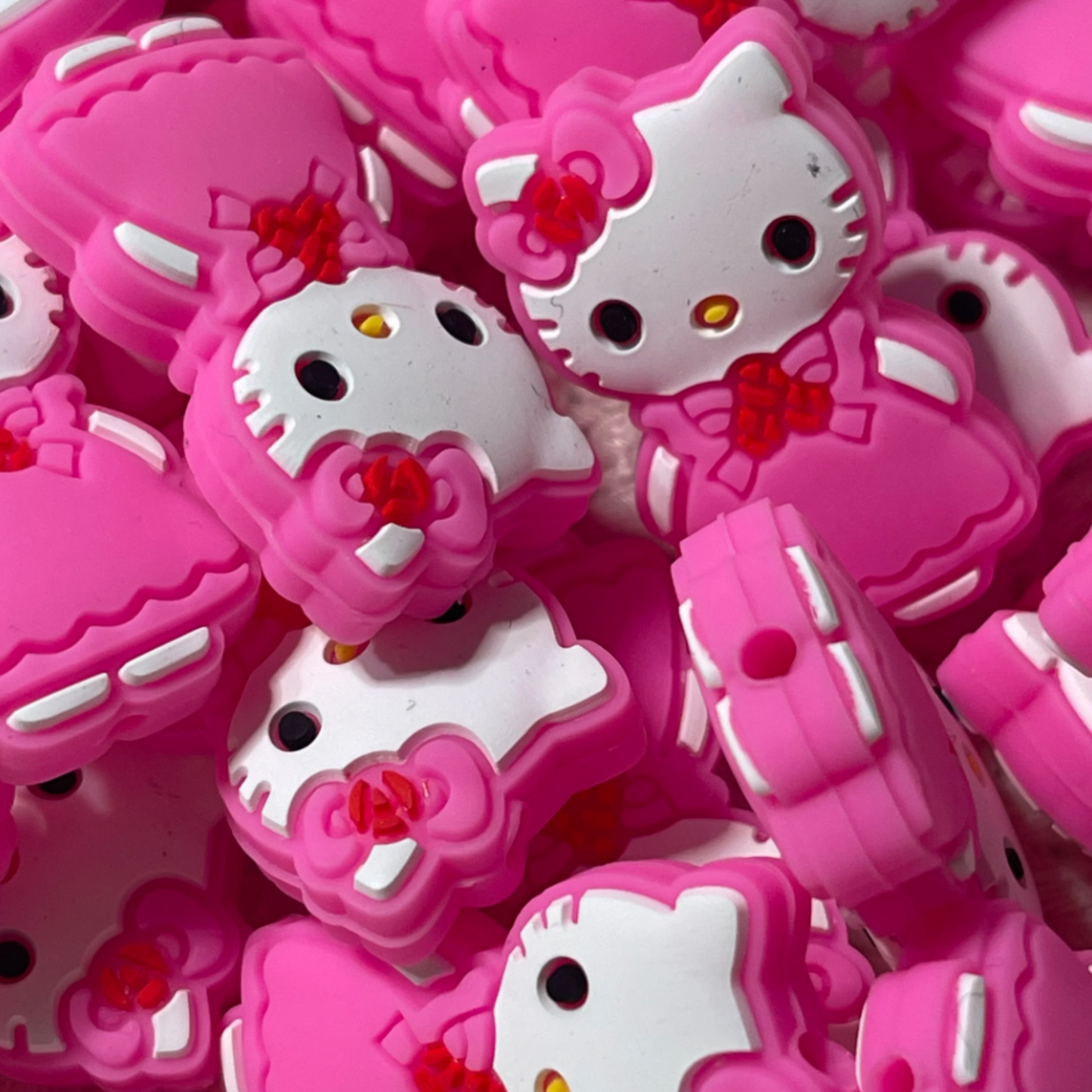 Hello Kitty Hot Pink